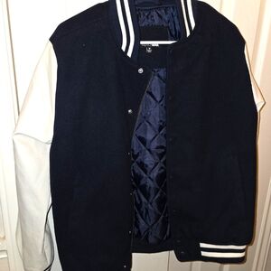 Fashion Nova Navy and White Quilted Jacket